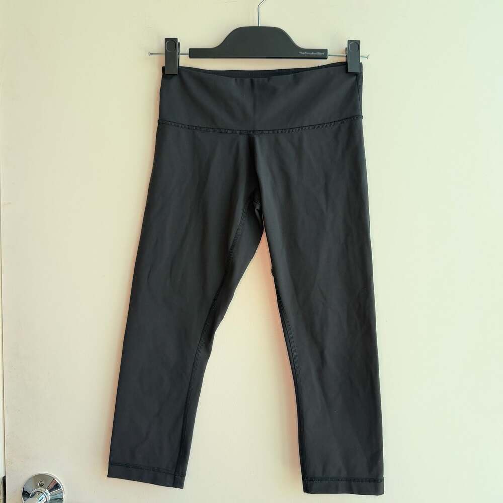 Lululemon Black Crop Leggings Size 4
